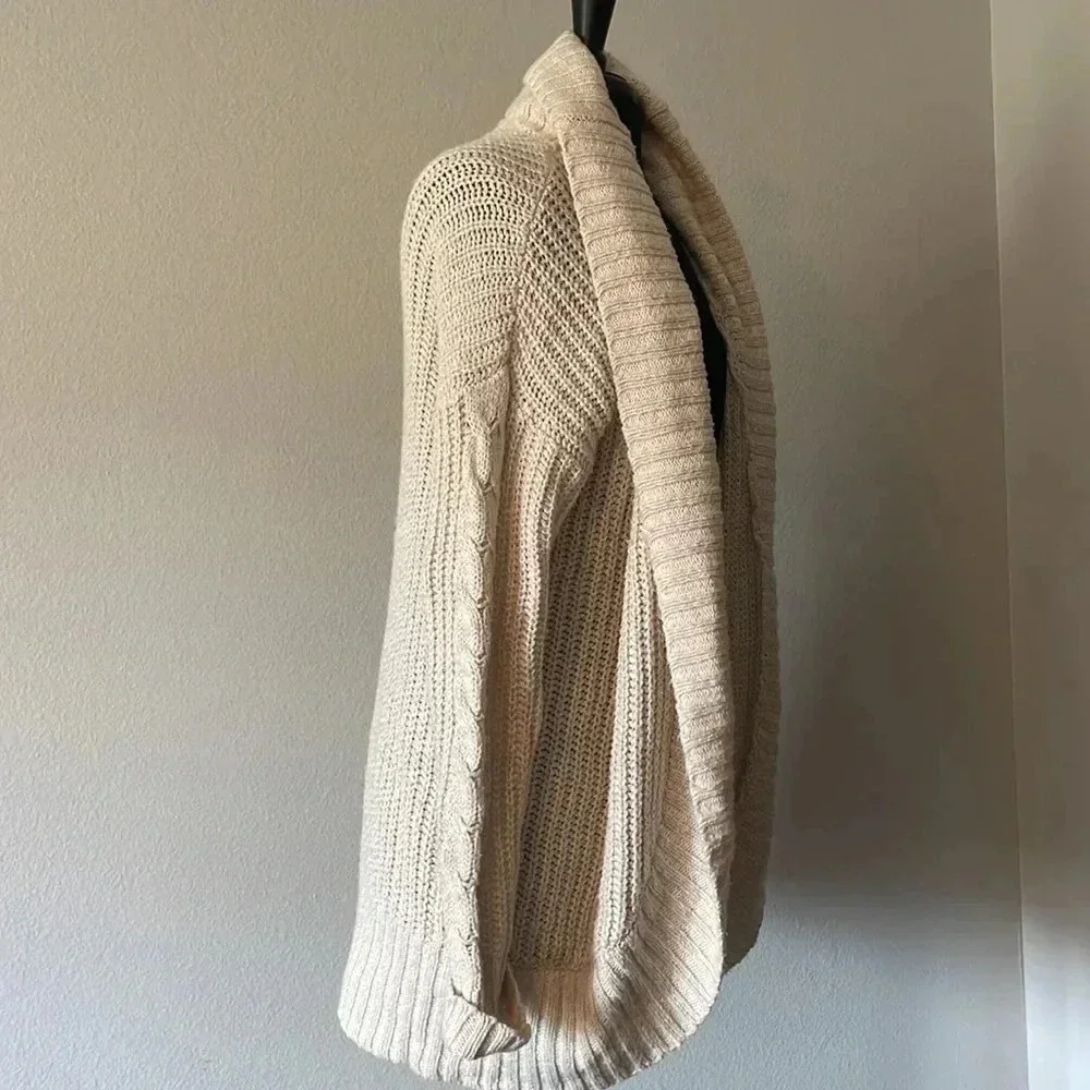Cream Knitted‎ Cardigan